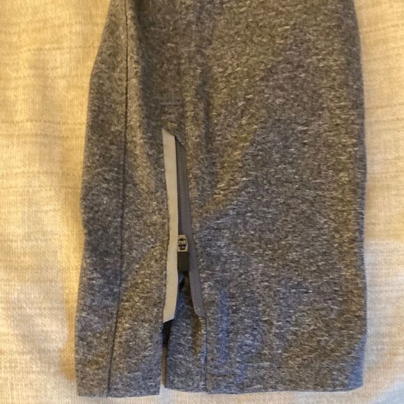 Wes & Willy NWOT Boys Heather Gray Fleece Joggers with Ankle Zipper. Size M. - Picture 3 of 7